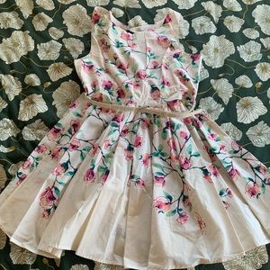 LC Lauren Conrad Easter Spring Flowery Dress